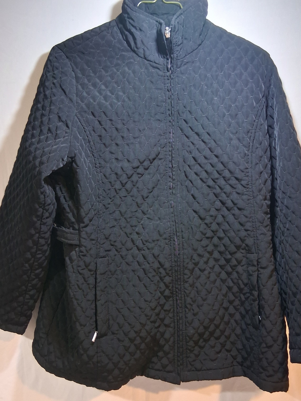 Avenue Quilted Black Zip-Front Puffer Jacket